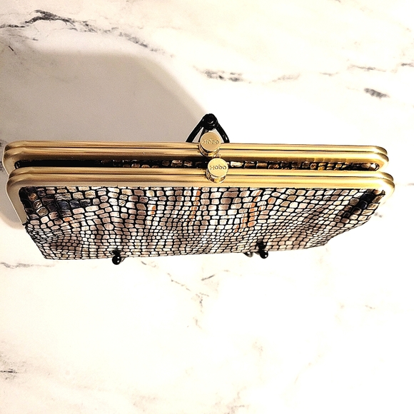 HOBO The Original Embossed Mixed Metallic Scales 'Lauren' Leather W… - Picture 2 of 12